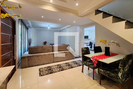 Sala de casa à venda com 2 quartos, 366m² em Nova Petrópolis, São Bernardo do Campo