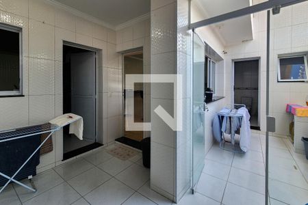 Lavanderia de casa à venda com 2 quartos, 366m² em Nova Petrópolis, São Bernardo do Campo