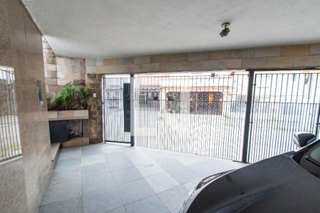 Garagem de casa à venda com 3 quartos, 200m² em Jardim da Gloria, São Paulo