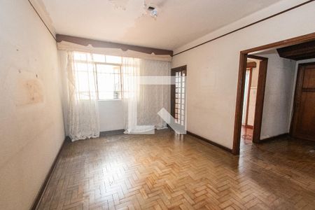 Sala de jantar de casa à venda com 4 quartos, 269m² em Vila Monumento, São Paulo