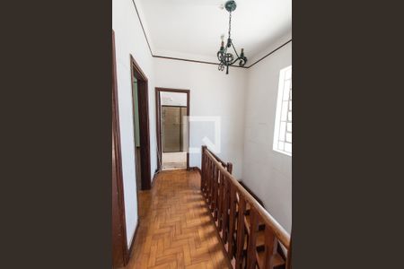 Hall dos quartos de casa à venda com 4 quartos, 269m² em Vila Monumento, São Paulo