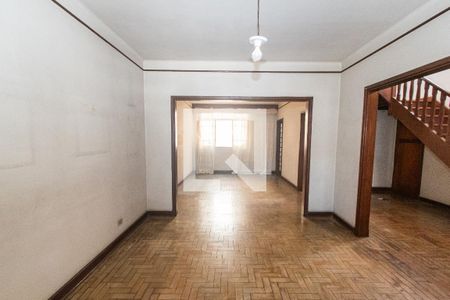 Sala de casa à venda com 4 quartos, 269m² em Vila Monumento, São Paulo