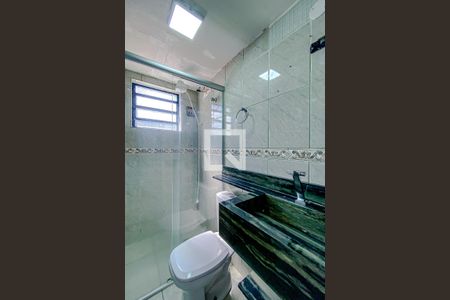 Banheiro de apartamento à venda com 2 quartos, 68m² em Brás, São Paulo