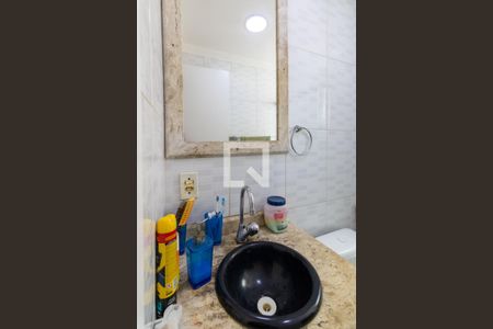 Banheiro de apartamento para alugar com 1 quarto, 51m² em Campo Grande, Rio de Janeiro