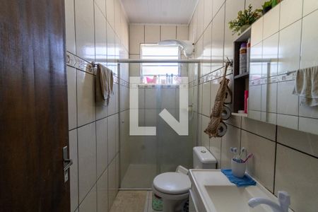 Banheiro de apartamento à venda com 3 quartos, 97m² em Cristal, Porto Alegre