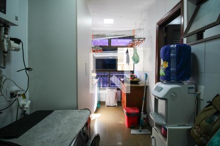 Cozinha e Área de Serviço de apartamento à venda com 4 quartos, 173m² em Barra da Tijuca, Rio de Janeiro