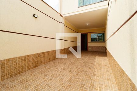 Garagem de casa à venda com 3 quartos, 107m² em Vila Medeiros, São Paulo