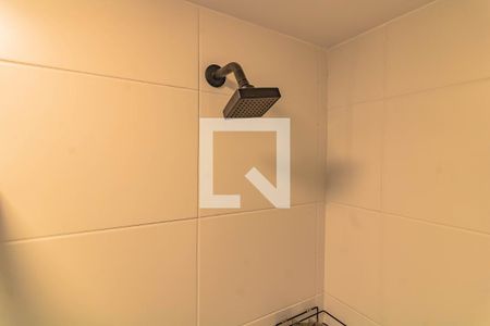 Banheiro de kitnet/studio para alugar com 1 quarto, 29m² em Jardim Prudência, São Paulo