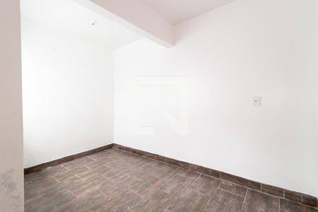 Quarto 1 de casa para alugar com 2 quartos, 60m² em Cidade Industrial de Curitiba, Curitiba
