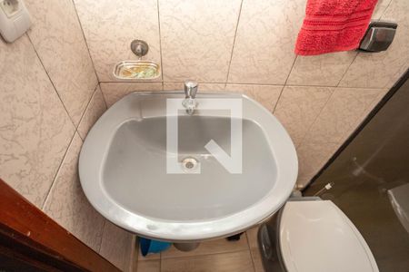 Casa 1 - banheiro de casa à venda com 3 quartos, 262m² em Vila Nogueira, Diadema