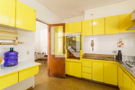Cozinha de casa para alugar com 4 quartos, 270m² em Vila Olímpia, São Paulo