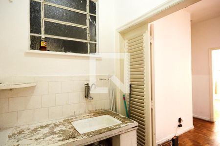 Cozinha de apartamento à venda com 2 quartos, 77m² em Centro, Belo Horizonte