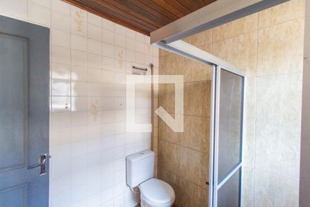 Banheiro da Suíte de casa à venda com 5 quartos, 240m² em Marechal Rondon, Canoas