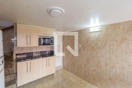 Cozinha de casa à venda com 5 quartos, 240m² em Marechal Rondon, Canoas
