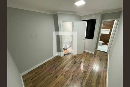 Casa à venda com 3 quartos, 158m² em Vila Carrão, São Paulo