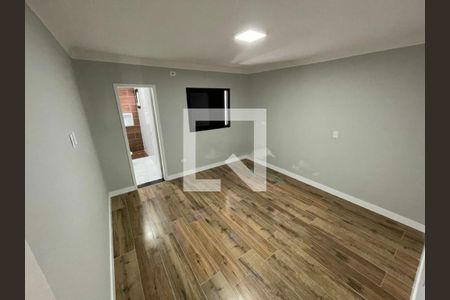 Casa à venda com 3 quartos, 158m² em Vila Carrão, São Paulo