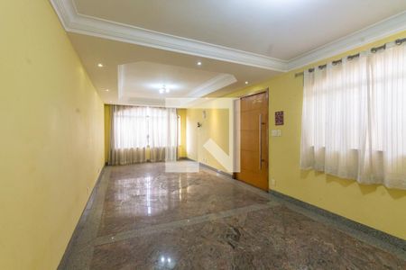 Sala de casa à venda com 3 quartos, 248m² em Vila Carrão, São Paulo