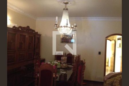 Casa à venda com 3 quartos, 410m² em Vila Carrão, São Paulo