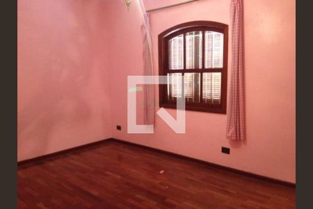 Casa à venda com 3 quartos, 410m² em Vila Carrão, São Paulo