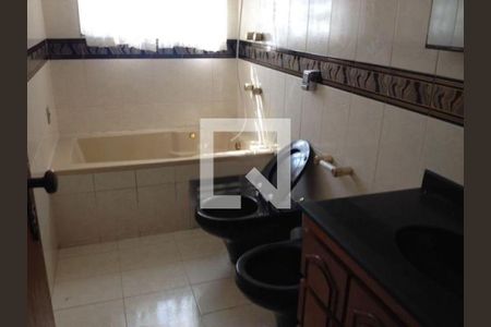 Casa à venda com 3 quartos, 410m² em Vila Carrão, São Paulo