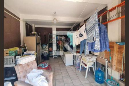 Casa à venda com 3 quartos, 350m² em Vila Carrão, São Paulo