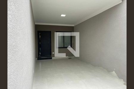 Casa à venda com 3 quartos, 158m² em Vila Carrão, São Paulo