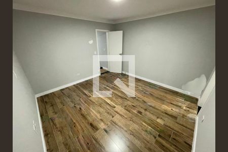 Casa à venda com 3 quartos, 158m² em Vila Carrão, São Paulo