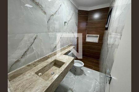 Casa à venda com 3 quartos, 158m² em Vila Carrão, São Paulo
