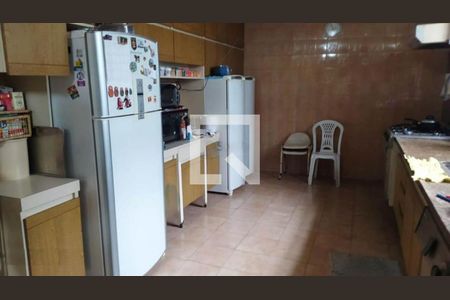 Casa à venda com 4 quartos, 314m² em Maranhão, São Paulo