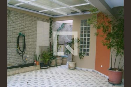 Casa à venda com 4 quartos, 211m² em Vila Carrão, São Paulo