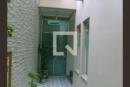 Casa à venda com 4 quartos, 211m² em Vila Carrão, São Paulo