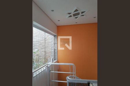 Casa à venda com 4 quartos, 211m² em Vila Carrão, São Paulo