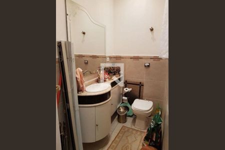 Casa à venda com 4 quartos, 211m² em Vila Carrão, São Paulo