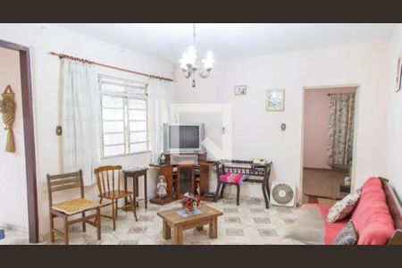 Casa à venda com 4 quartos, 120m² em Vila Carrão, São Paulo