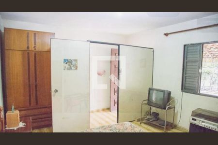 Casa à venda com 4 quartos, 120m² em Vila Carrão, São Paulo