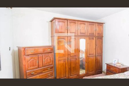 Casa à venda com 4 quartos, 120m² em Vila Carrão, São Paulo