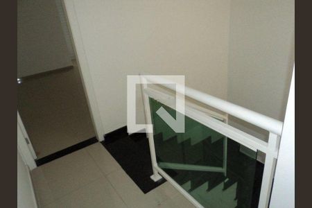 Casa à venda com 3 quartos, 210m² em Vila Guilhermina, São Paulo