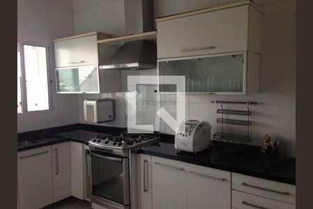 Casa à venda com 3 quartos, 210m² em Vila Guilhermina, São Paulo