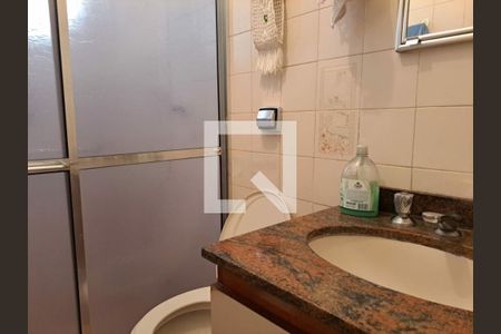 Casa à venda com 3 quartos, 205m² em Vila Carrão, São Paulo