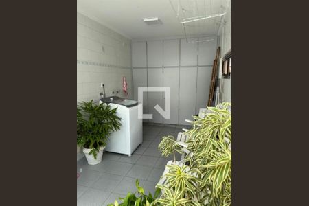 Casa à venda com 3 quartos, 260m² em Chácara Mafalda, São Paulo