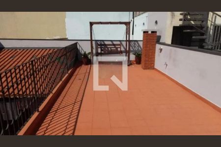Casa à venda com 3 quartos, 180m² em Jardim Textil, São Paulo