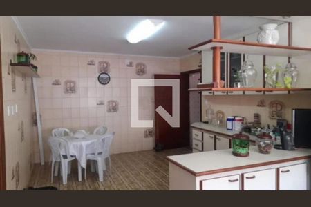 Casa à venda com 3 quartos, 180m² em Jardim Textil, São Paulo
