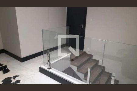Casa à venda com 3 quartos, 180m² em Jardim Textil, São Paulo