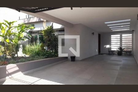 Casa à venda com 3 quartos, 180m² em Jardim Textil, São Paulo