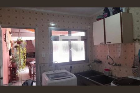 Casa à venda com 3 quartos, 180m² em Jardim Textil, São Paulo