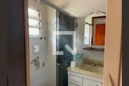 Casa à venda com 4 quartos, 306m² em Vila Tolstoi, São Paulo