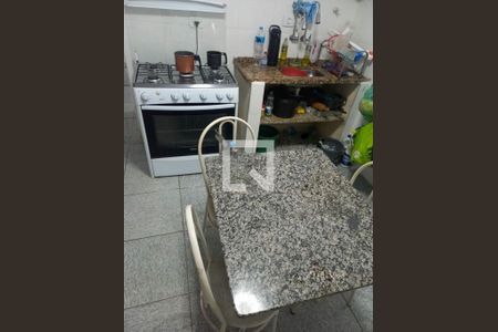 Casa à venda com 4 quartos, 198m² em Vila Sao Geraldo, São Paulo