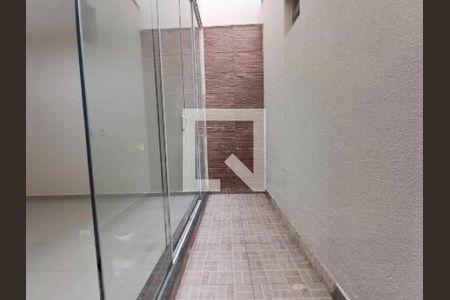 Casa à venda com 3 quartos, 134m² em Vila Carrão, São Paulo