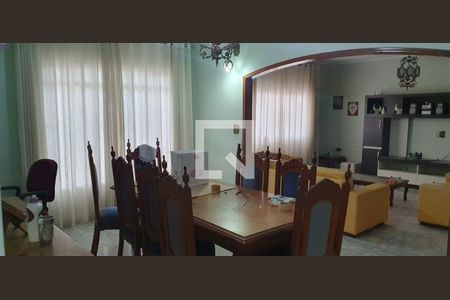 Casa à venda com 3 quartos, 330m² em Vila Diva (Zona Leste), São Paulo