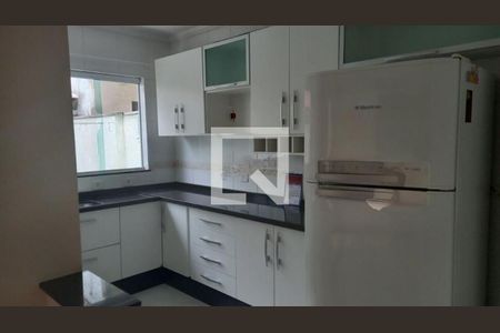 Casa à venda com 3 quartos, 160m² em Vila Canero, São Paulo